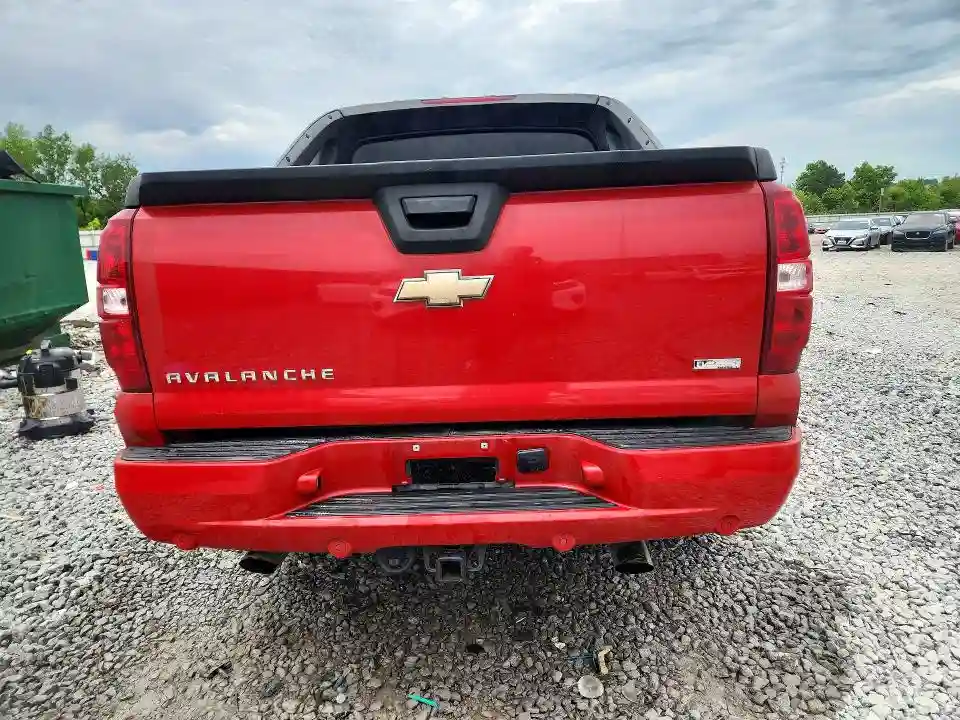 3GNTKFE30BG174959 2011 CHEVROLET AVALANCHE-5