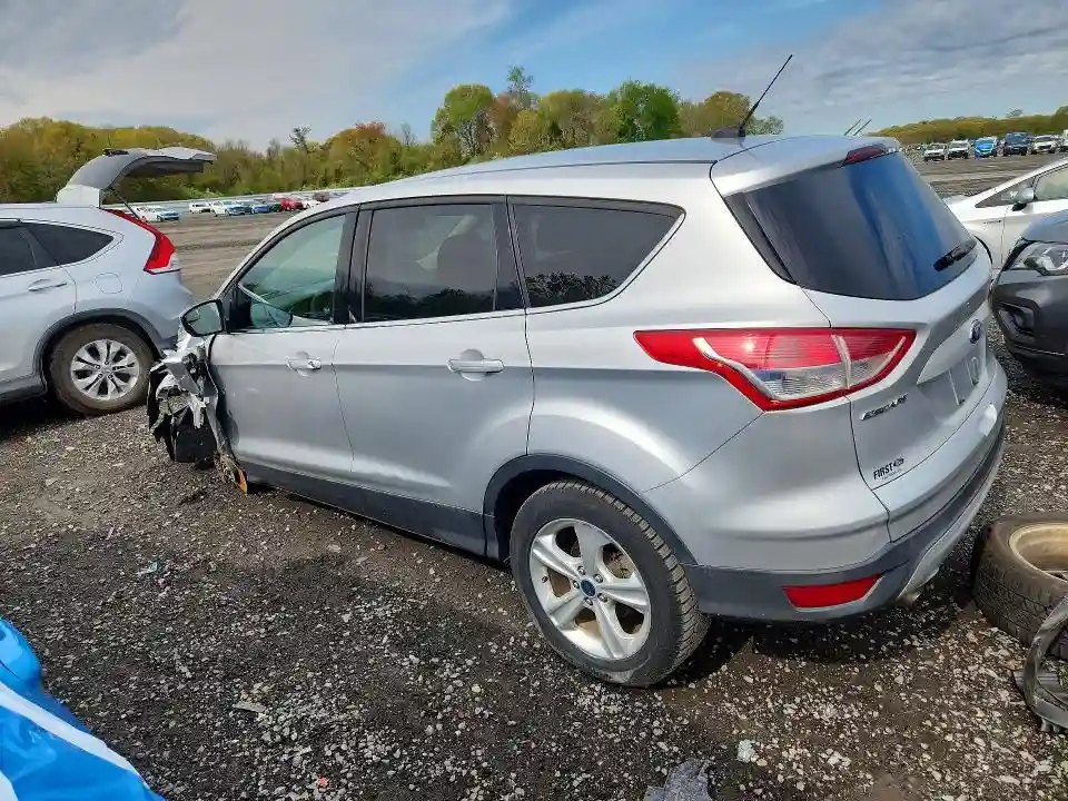 1FMCU9G91FUB20946 2015 FORD ESCAPE-1