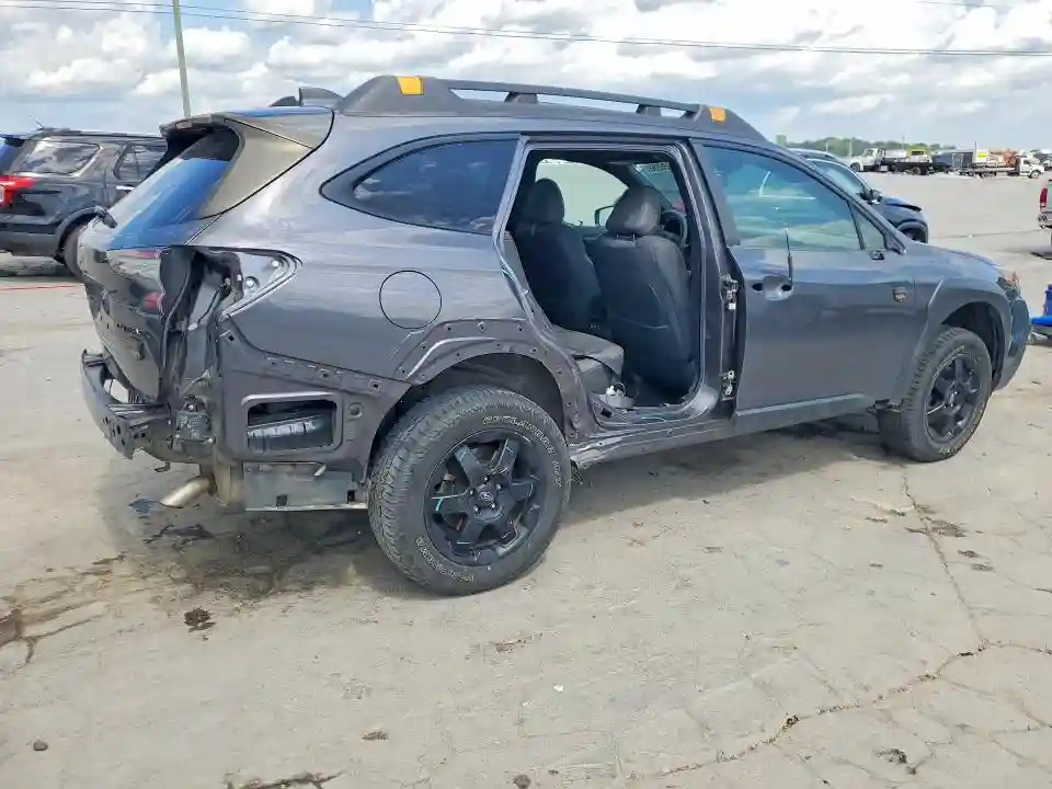 4S4BTGUD5N3218555 2022 SUBARU OUTBACK-2
