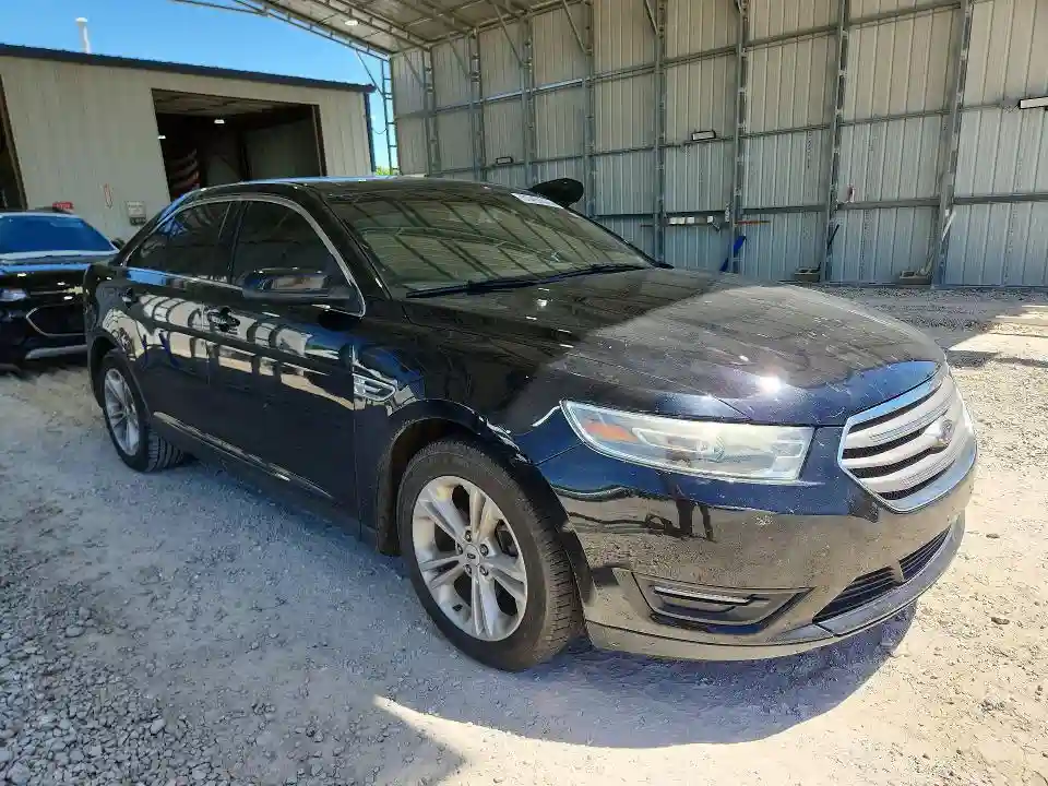 1FAHP2E8XHG131938 2017 FORD TAURUS-3