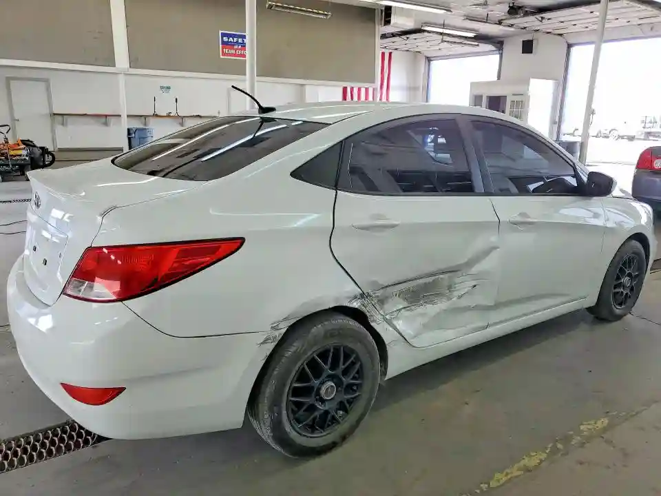 KMHCT4AE2FU868147 2015 HYUNDAI ACCENT-2