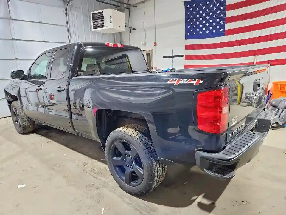 1GCVKNEH6HZ392582 2017 CHEVROLET SILVERADO-1
