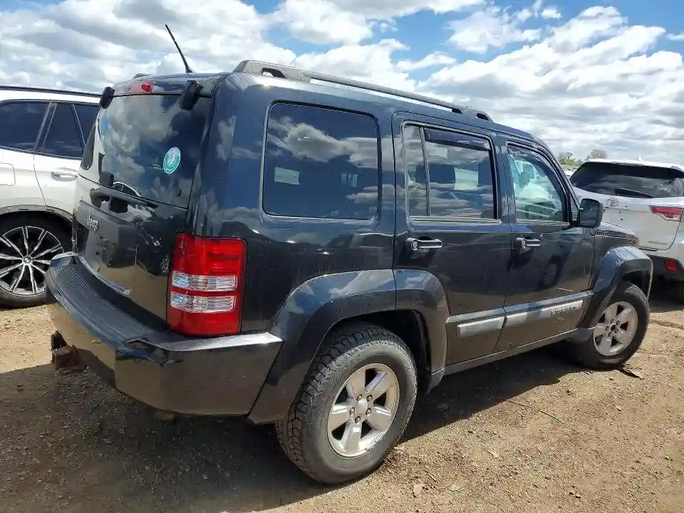 1C4PJMAK1CW103559 2012 JEEP LIBERTY-2
