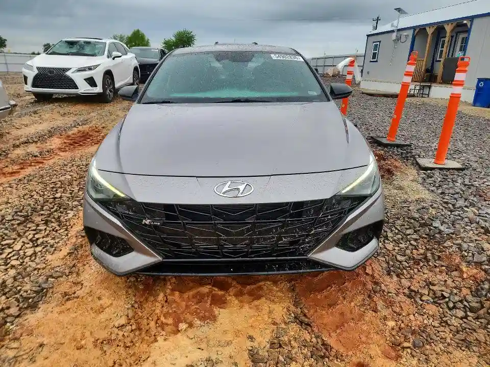 KMHLR4AF1NU297661 2022 HYUNDAI ELANTRA-4
