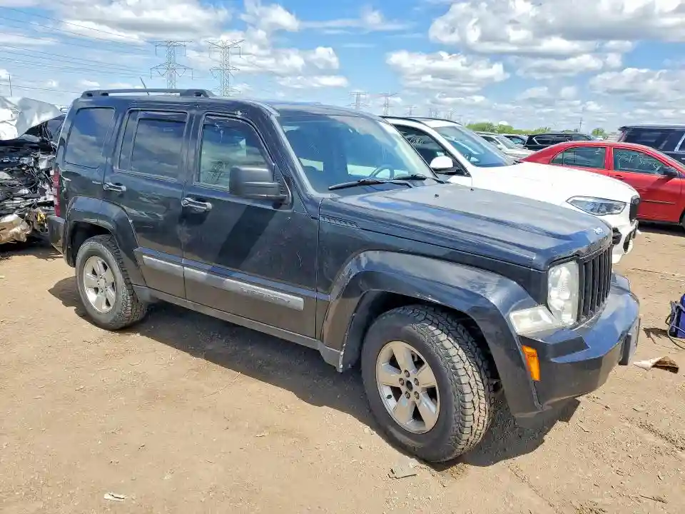 1C4PJMAK1CW103559 2012 JEEP LIBERTY-3