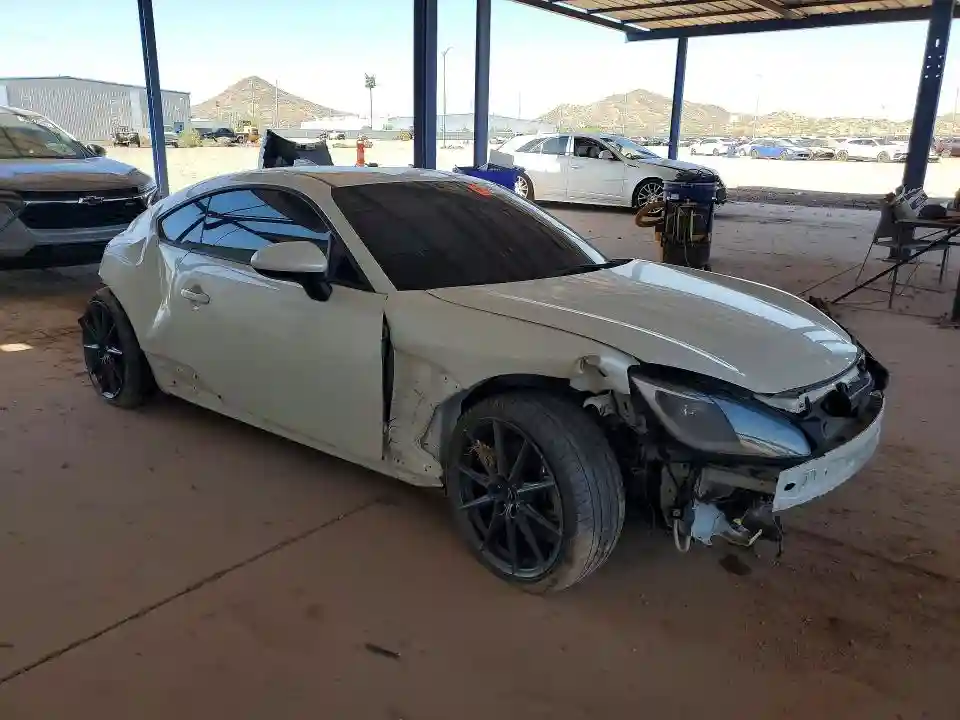 JF1ZDBE17R9700637 2024 SUBARU BRZ-3