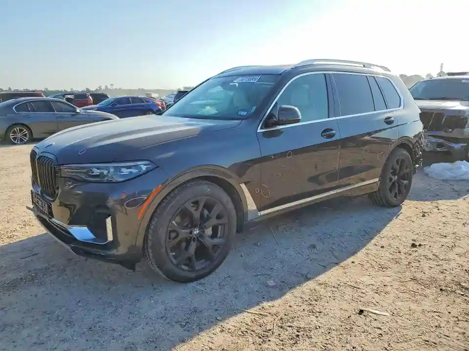 5UXCW2C06L9C27813 2020 BMW X7-0
