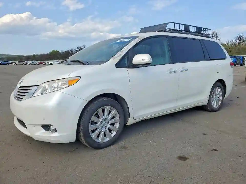 5TDDK3DC7DS050785 2013 TOYOTA SIENNA-0