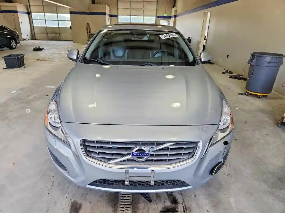 YV1612FS9D2197976 2013 VOLVO S60-4