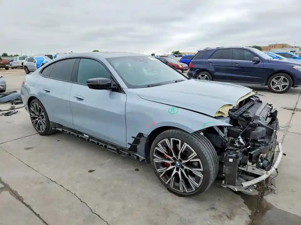 WBA63AV08PFN30284 2023 BMW 4 SERIES-3