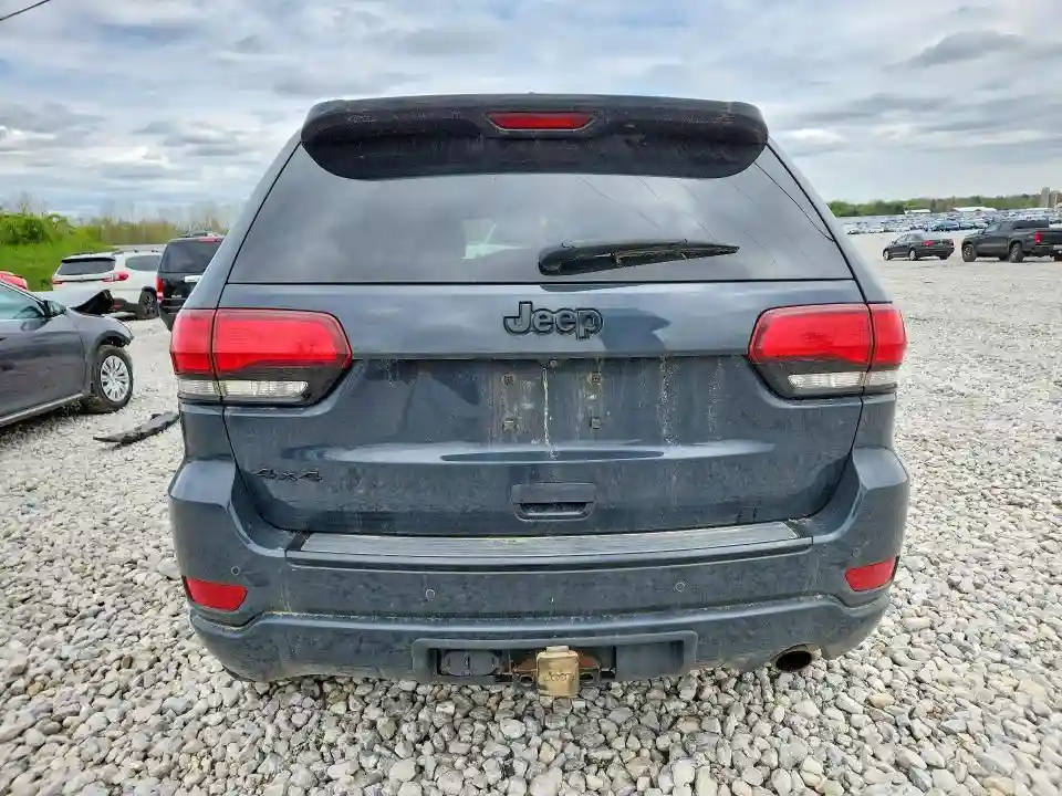 1C4RJFAG8HC885870 2017 JEEP GRAND CHEROKEE-5