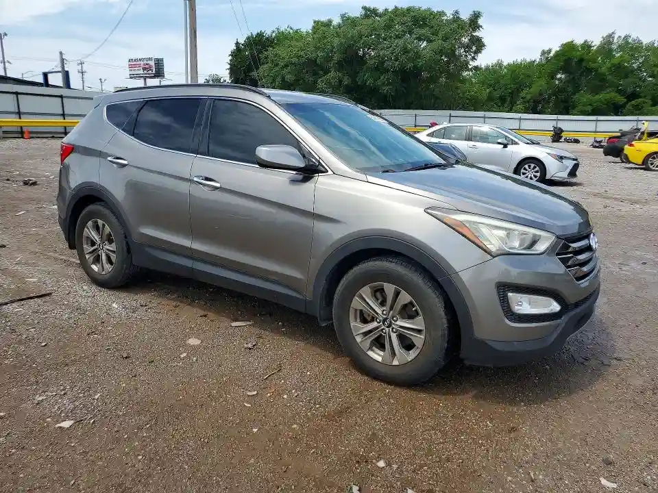 5XYZU3LB3GG331654 2016 HYUNDAI SANTA FE-3