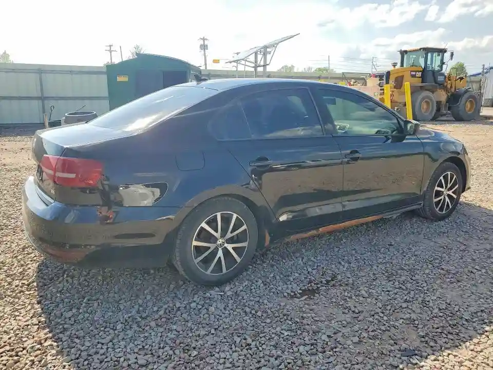 3VWB67AJ9GM413904 2016 VOLKSWAGEN JETTA-2