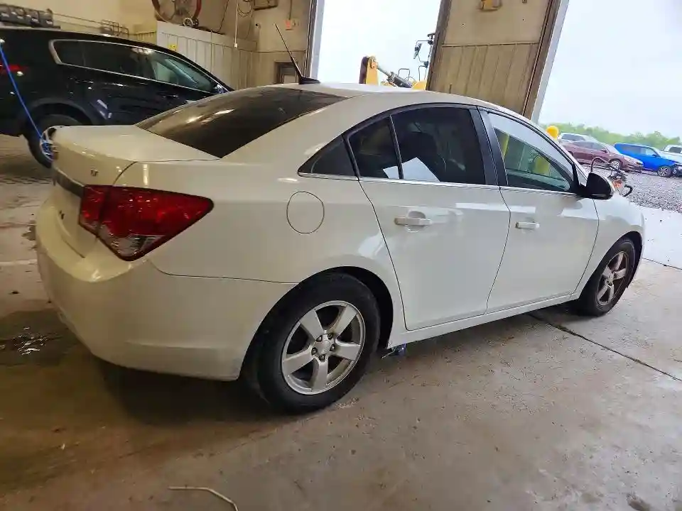 1G1PC5SB5E7358901 2014 CHEVROLET CRUZE-2