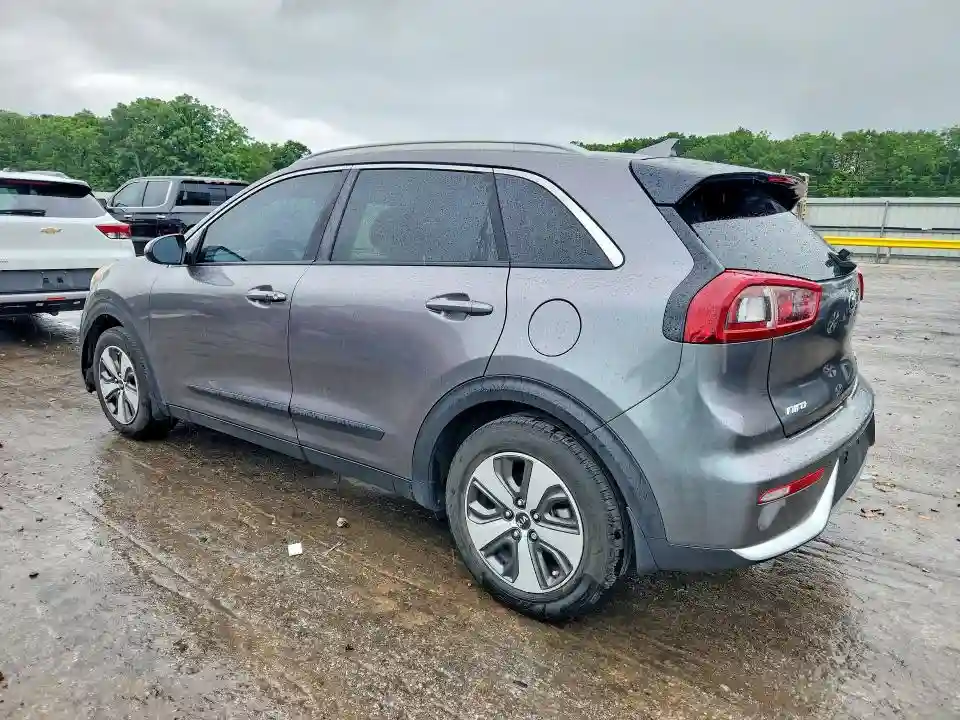 KNDCB3LC9J5109057 2018 KIA NIRO-1