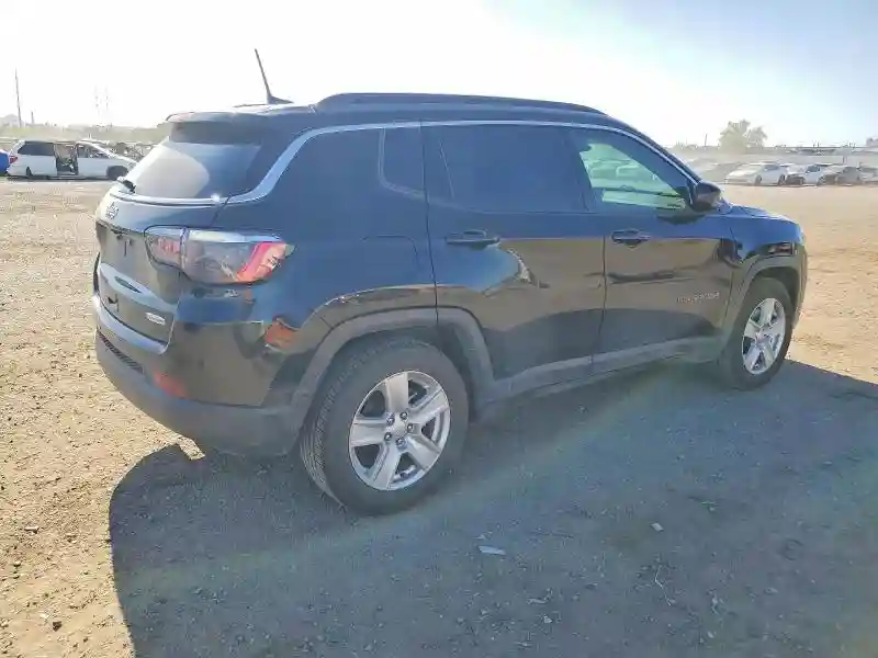 3C4NJCBB4NT162520 2022 JEEP COMPASS-3