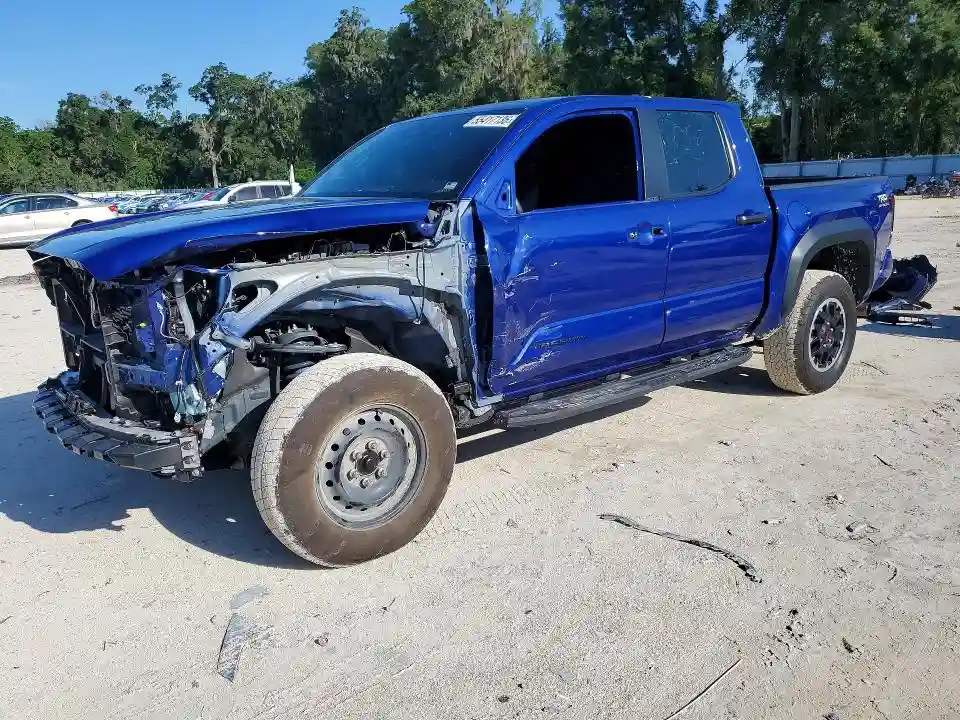 3TYLB5JN4RT058416 2024 TOYOTA TACOMA TRD-0