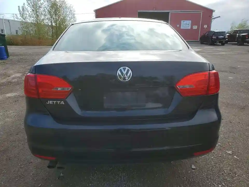 3VW2K7AJ9EM352532 2014 VOLKSWAGEN JETTA-5