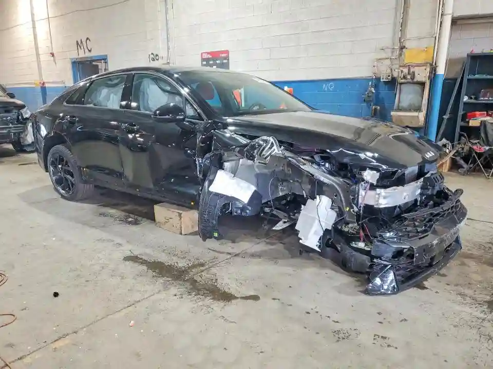 KNAG64J70T5482666 2026 KIA K5-3