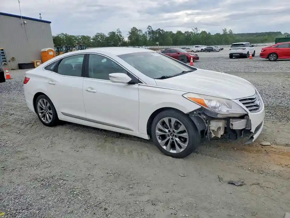 KMHFG4JG9EA368330 2014 HYUNDAI AZERA-3