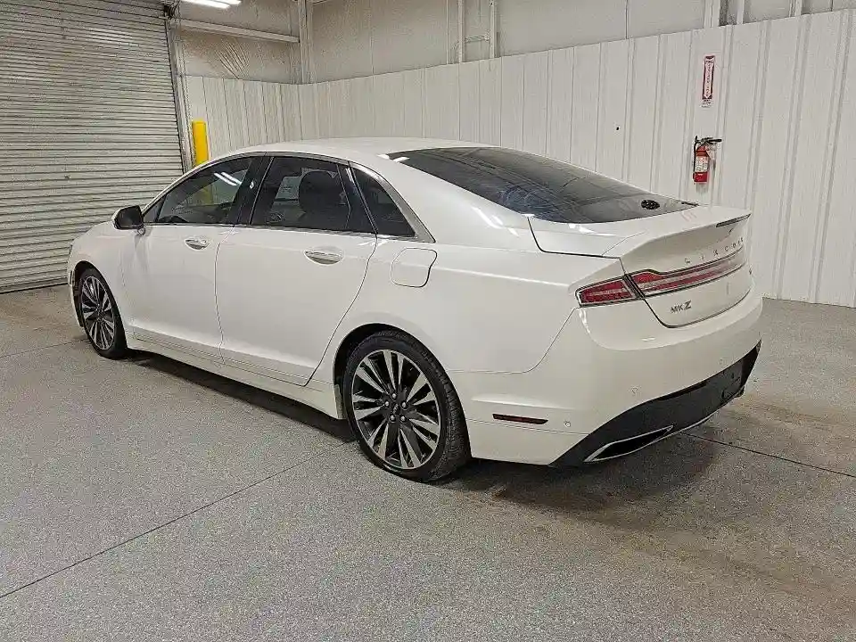 3LN6L5E93KR607482 2019 LINCOLN MKZ-1