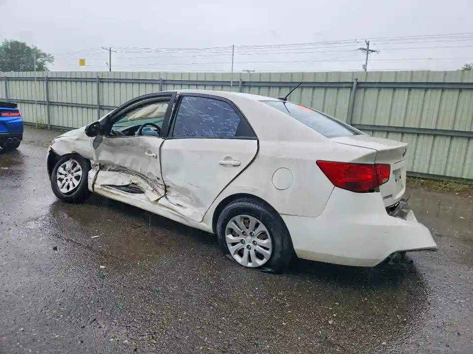 KNAFU4A20A5055653 2010 KIA FORTE-1