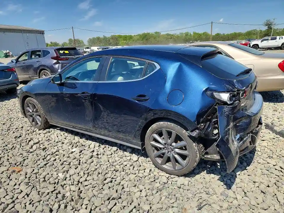 JM1BPALLXN1520935 2022 MAZDA 3-1
