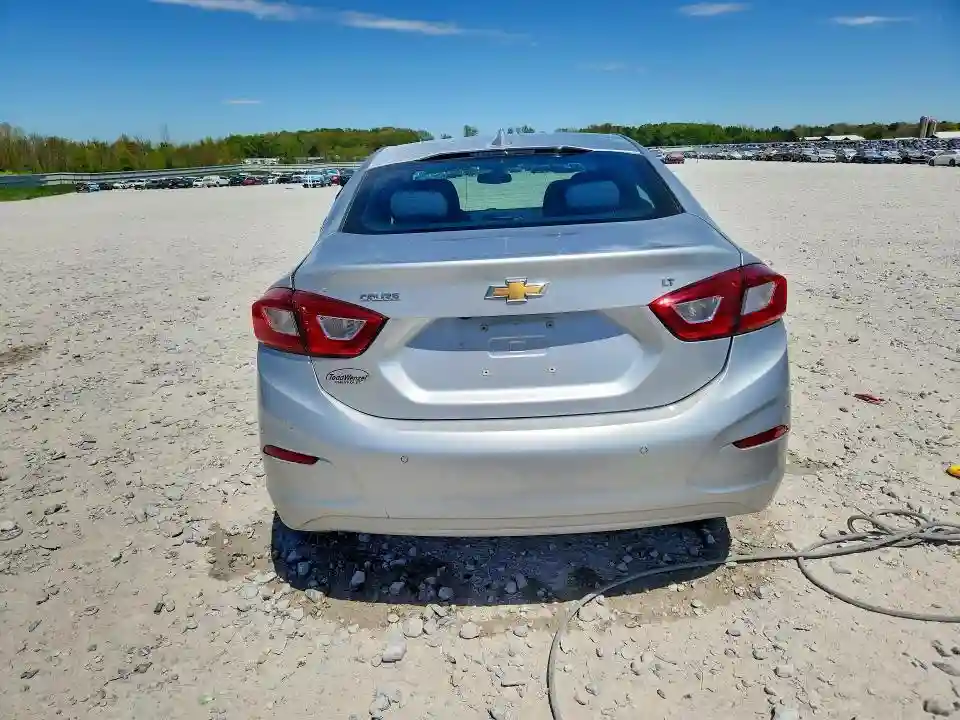 1G1BE5SM9K7120437 2019 CHEVROLET CRUZE-5