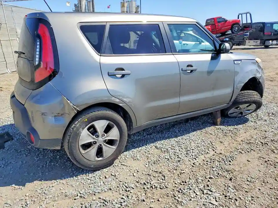 KNDJN2A25G7343180 2016 KIA SOUL-2