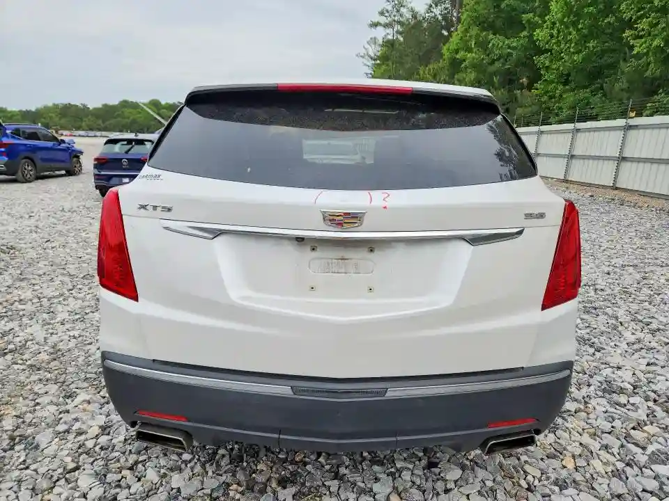 1GYKNCRS5JZ211606 2018 CADILLAC XT5-5