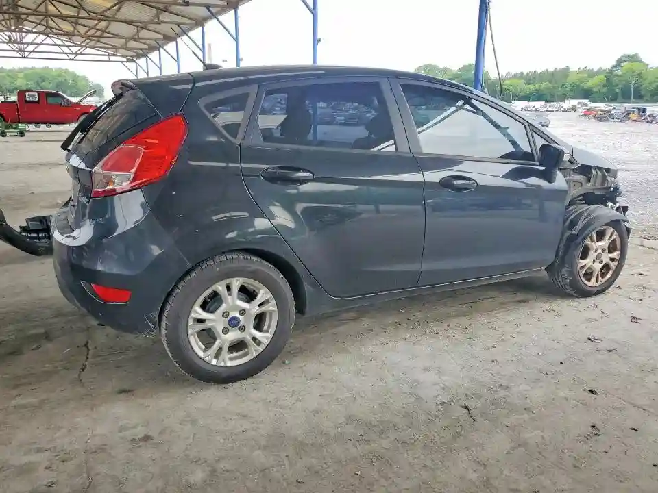 3FADP4EJ5FM162403 2015 FORD FIESTA-2