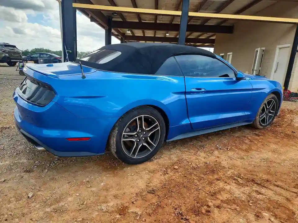 1FATP8UH5M5107602 2021 FORD MUSTANG-2