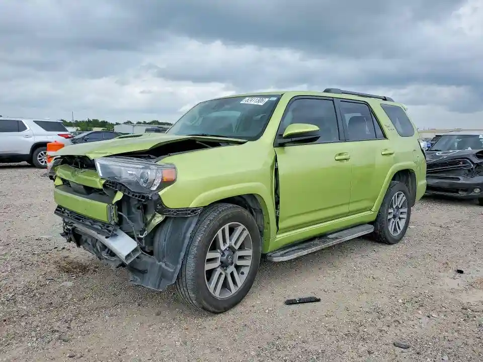 JTEAU5JR2P5288325 2023 TOYOTA 4RUNNER-0