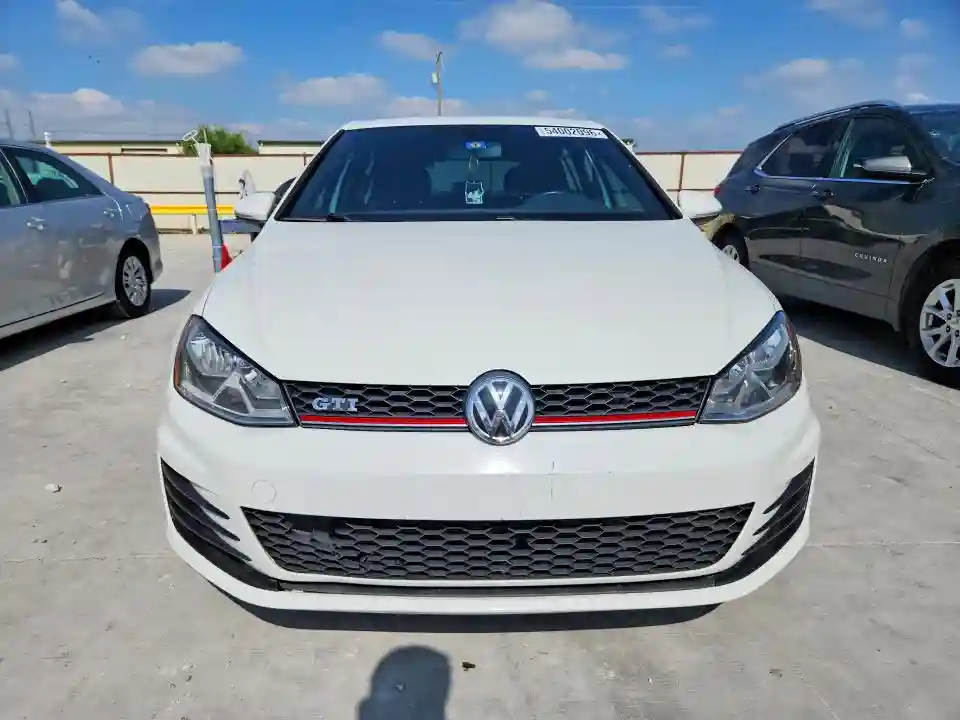 3VW4T7AU7HM008976 2017 VOLKSWAGEN GTI-4