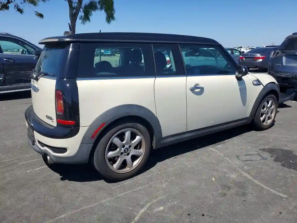 WMWMM3C59ATP75392 2010 MINI COOPER-2