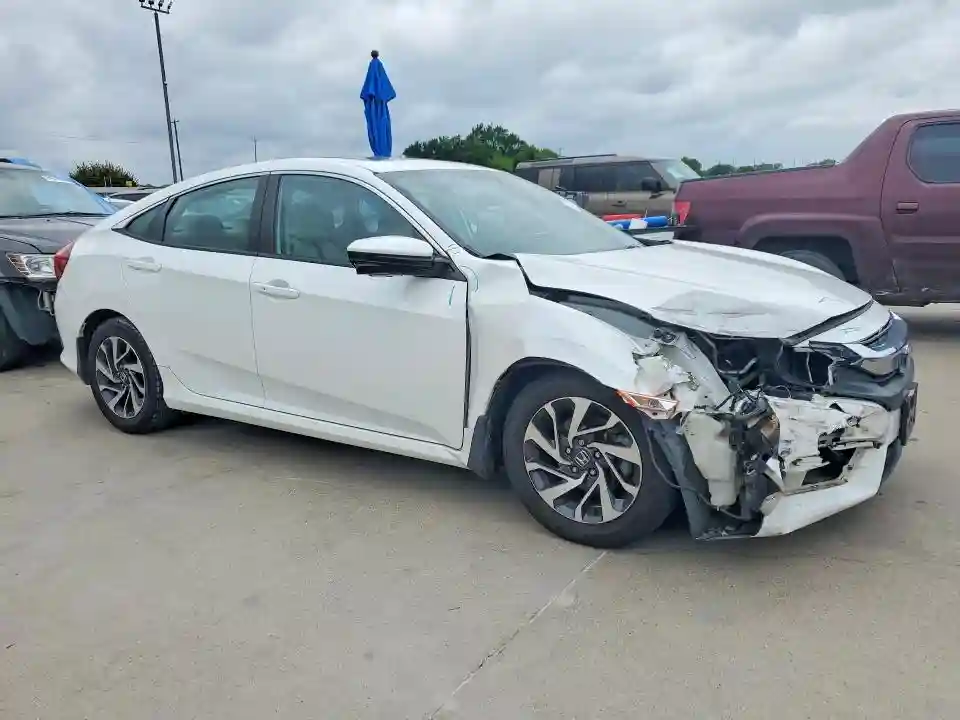 2HGFC2F73JH505191 2018 HONDA CIVIC-3