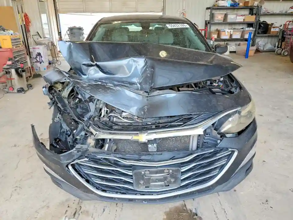 1G1ZD5ST6KF173210 2019 CHEVROLET MALIBU-4