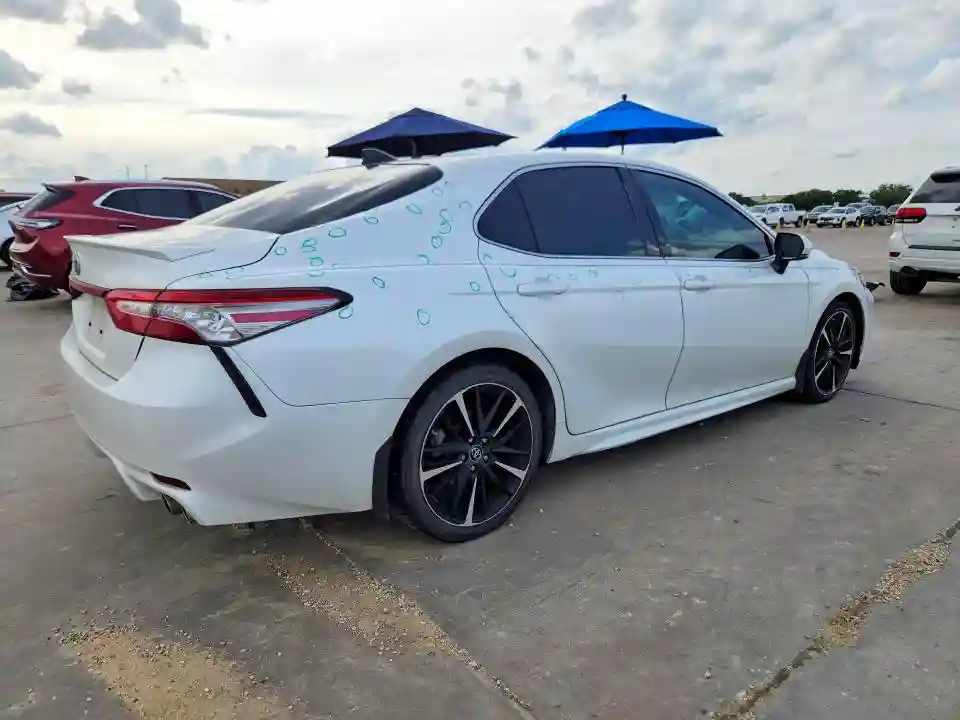 4T1BZ1HK1KU026799 2019 TOYOTA CAMRY-2