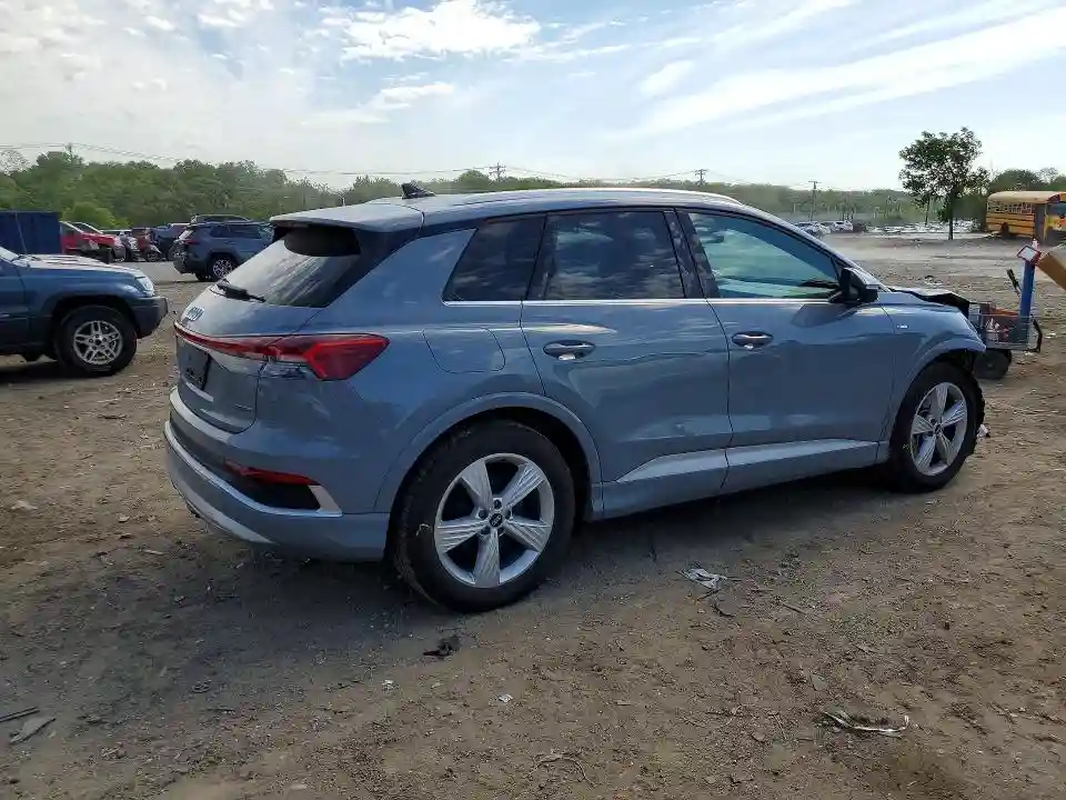 WA1LUBFZ6SP065300 2025 AUDI ALL OTHER-2
