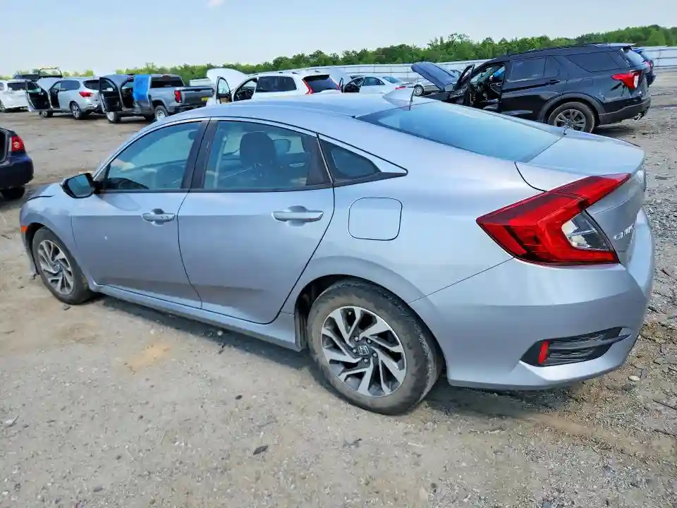 2HGFC2F76JH520834 2018 HONDA CIVIC-1