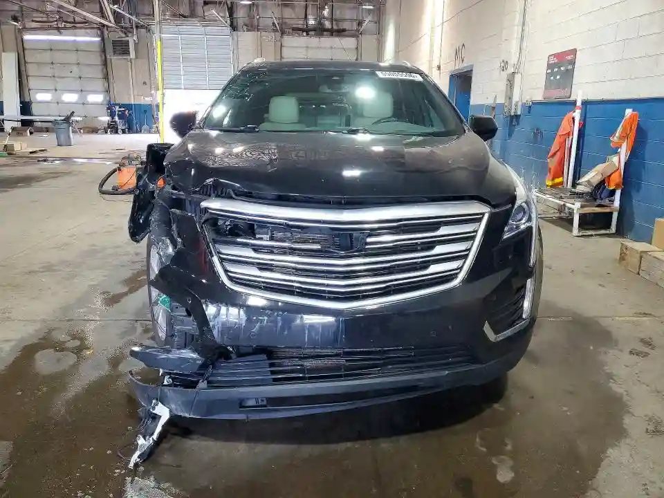 1GYKNDRS0KZ145621 2019 CADILLAC XT5-4