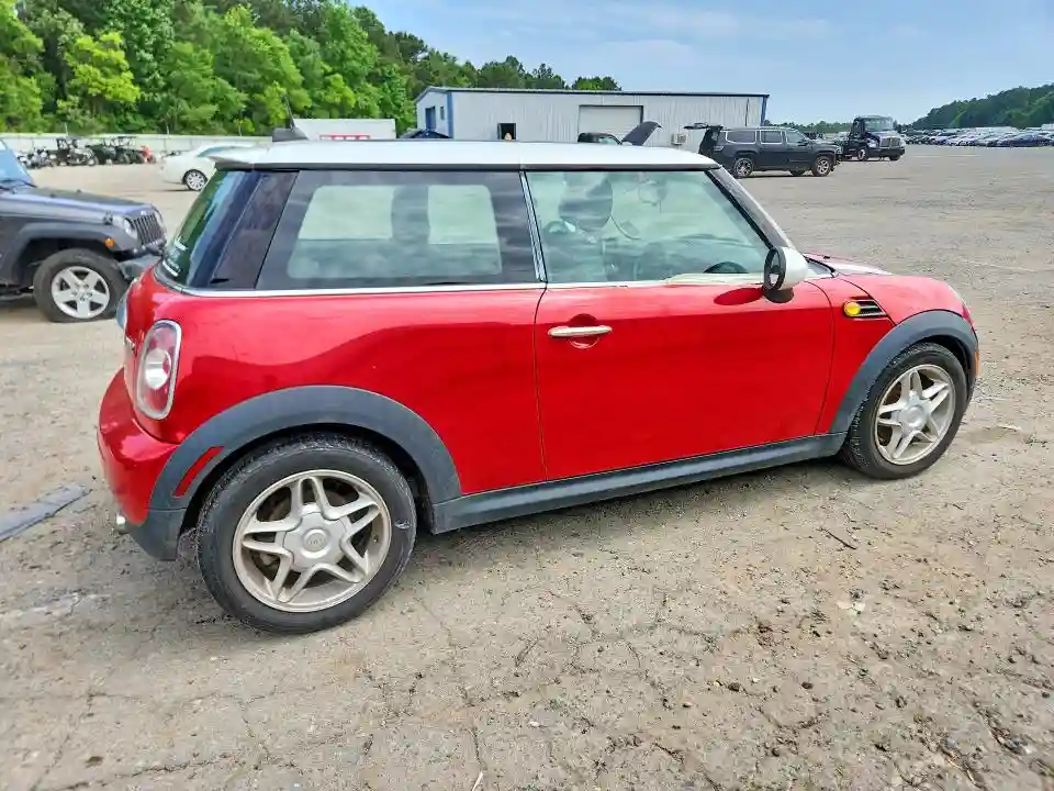 WMWSU3C55DT547854 2013 MINI COOPER-2