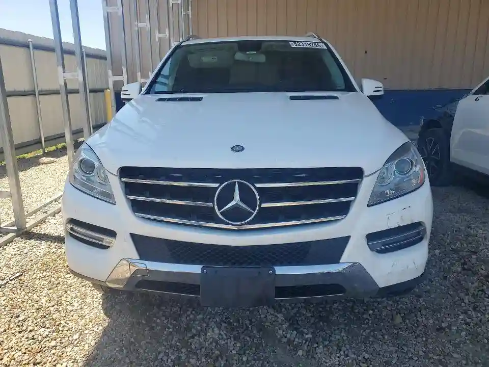 4JGDA5HB7FA502164 2015 MERCEDES-BENZ M-CLASS-4