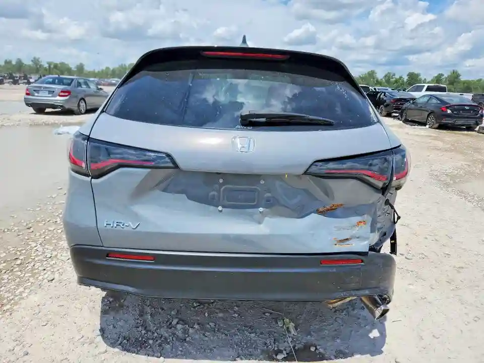 3CZRZ2H51SM769366 2025 HONDA HR-V-5