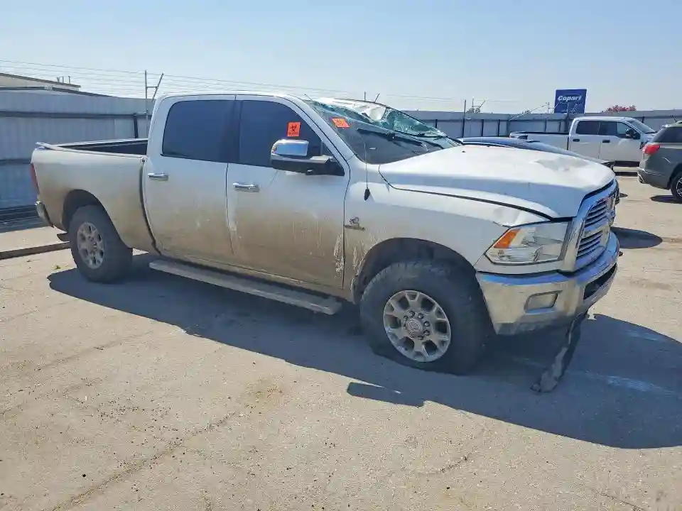 3C6UR4DL5FG613682 2015 RAM 2500-3