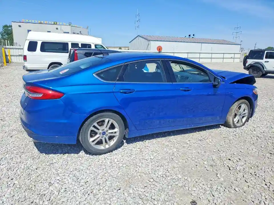 3FA6P0H71JR170429 2018 FORD FUSION-2