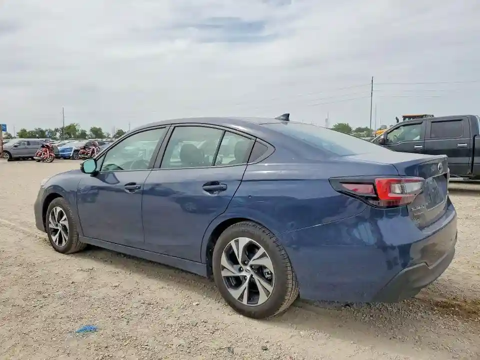4S3BWAC68S3033391 2025 SUBARU LEGACY-1