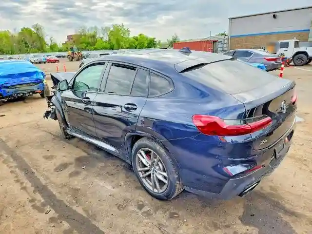 5UX2V5C0XM9E39583 2021 BMW X4-1
