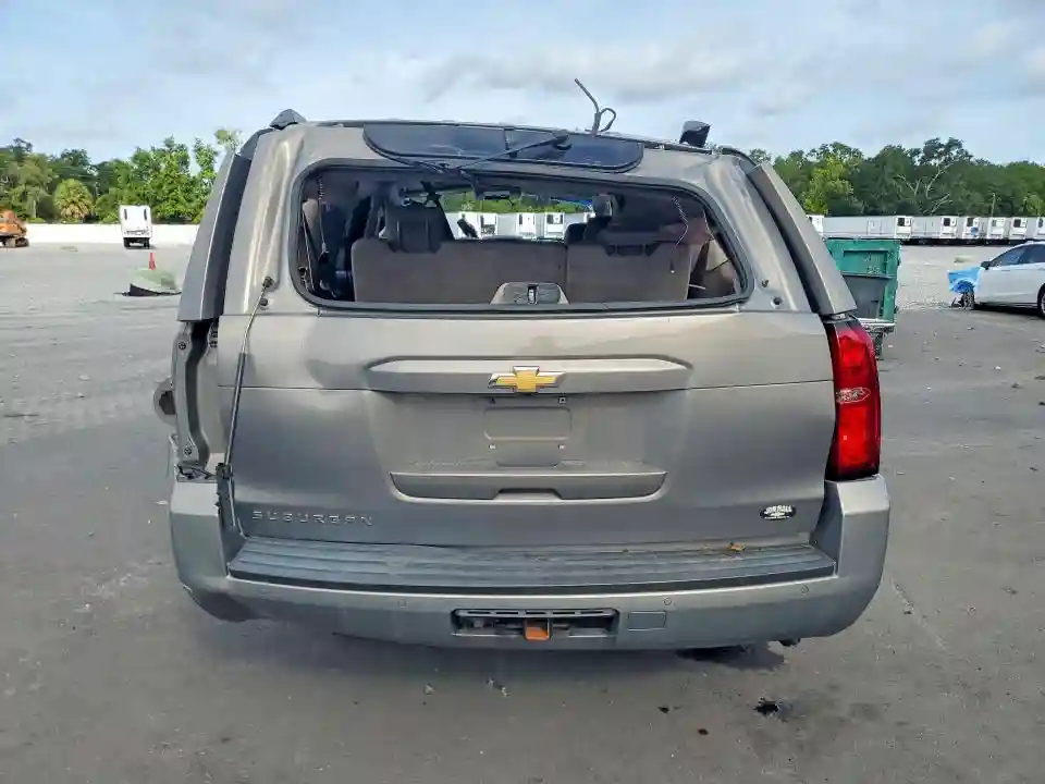 1GNSCHKC1JR165582 2018 CHEVROLET SUBURBAN-5