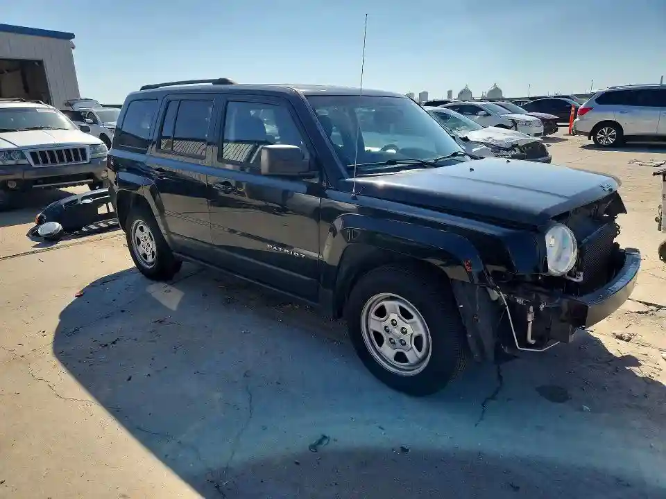 1C4NJPBB5GD629332 2016 JEEP PATRIOT-3